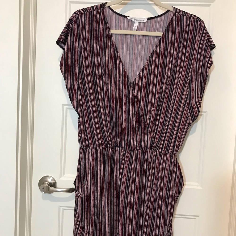 BCBG ROMPER - Picture 2 of 2